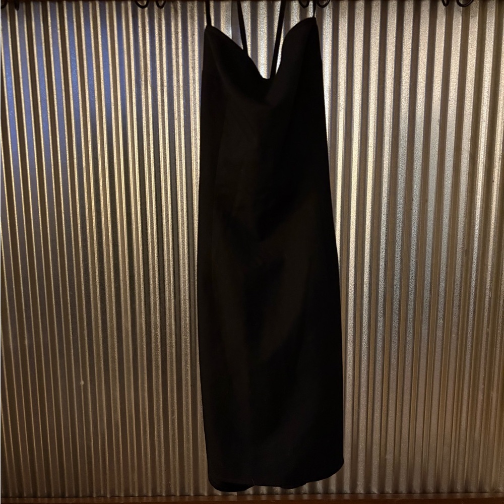 H&M Elegant Black Strapless Mini Dress